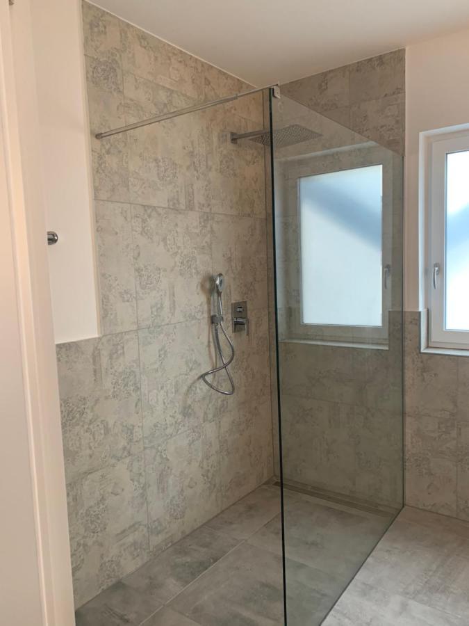 3 Zimmer Ferienwohnung Hanna Hirschaid Buitenkant foto